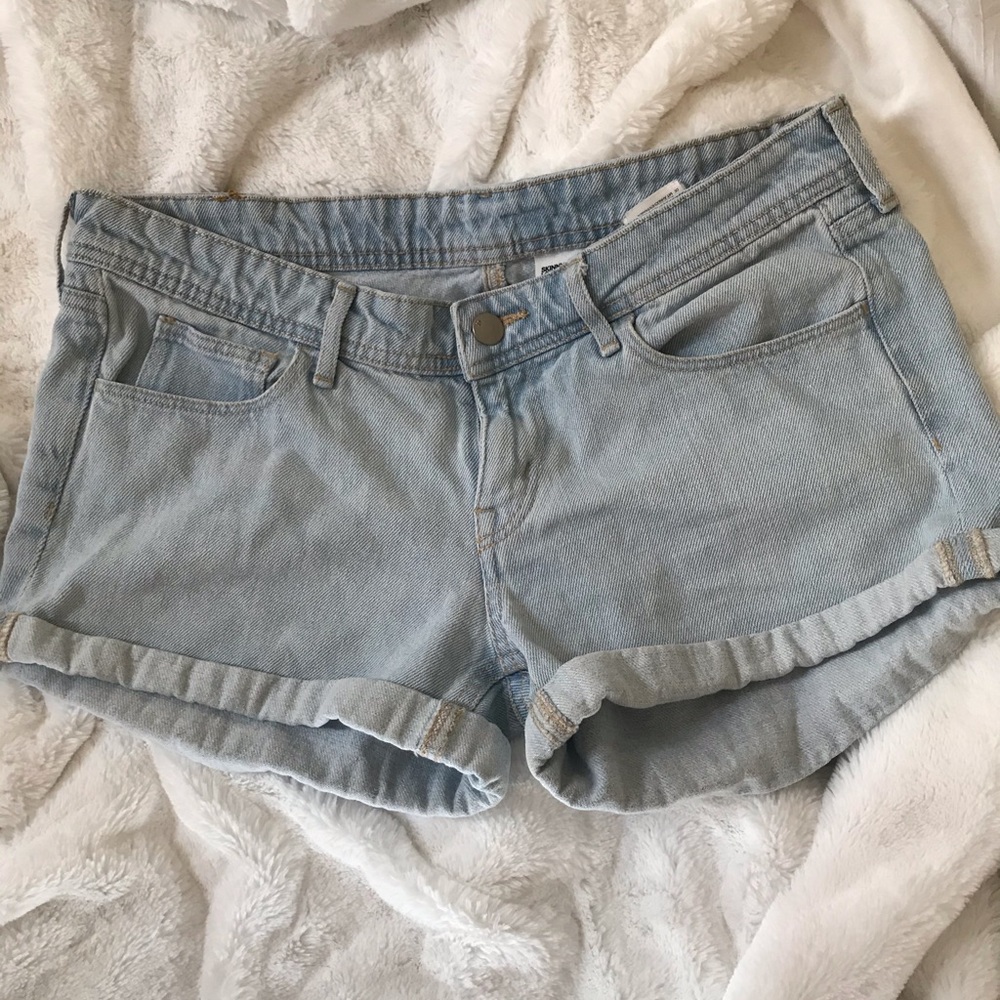 H&M Low Waist Shorts